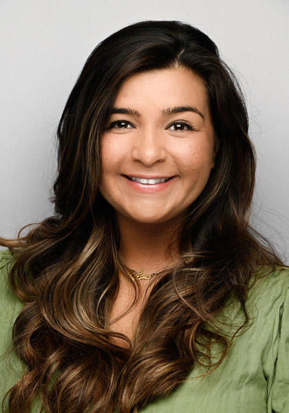 Sophie Khan